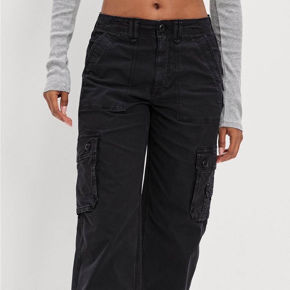 American Eagle Cargo Pants
